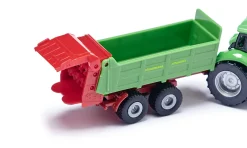 DEUTZ-FAHR mit Strautmann Universalstreuer