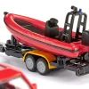 Land Rover Defender mit Boot