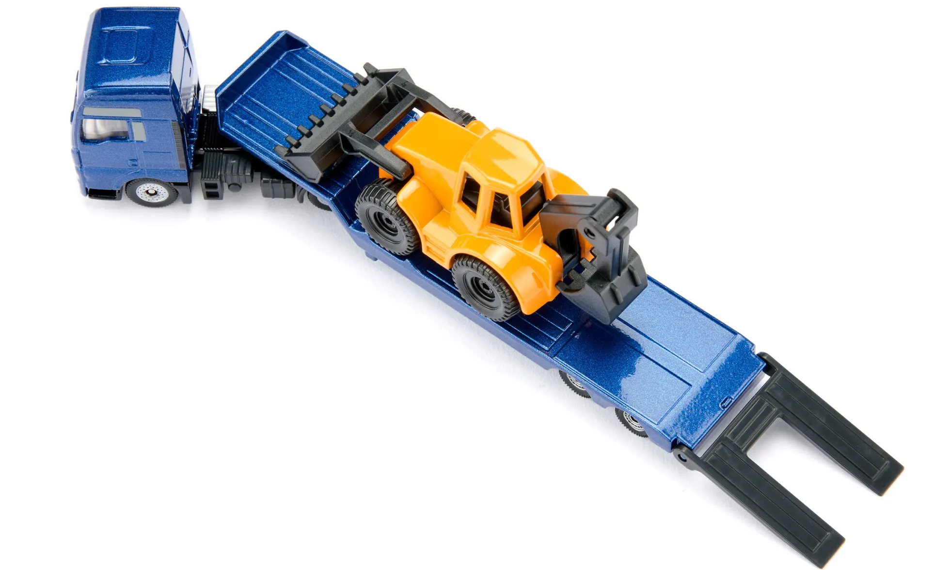 MAN Lkw mit Baggerlader