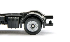MAN Lkw mit Straßenwalze