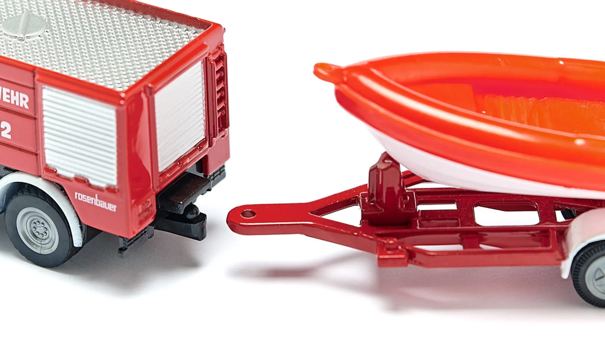 Unimog Feuerwehr mit Boot